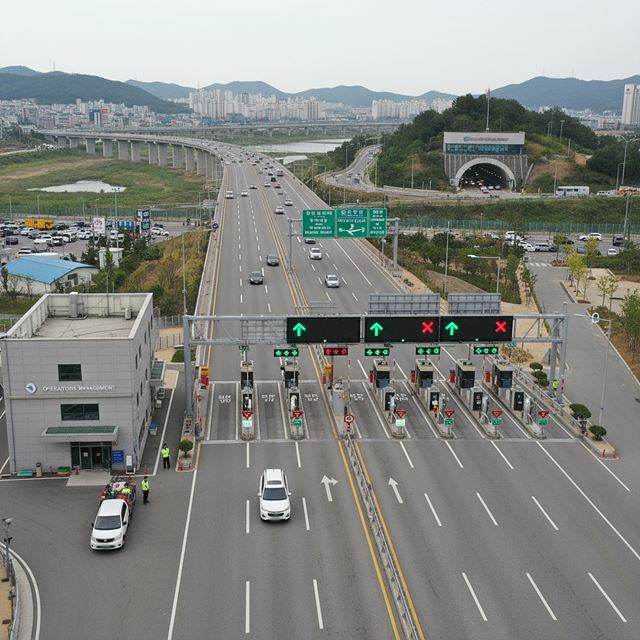 도로 및 관련시설 운영업